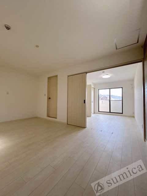 その他部屋・スペース　使い勝手のいいリビングですね♪♪