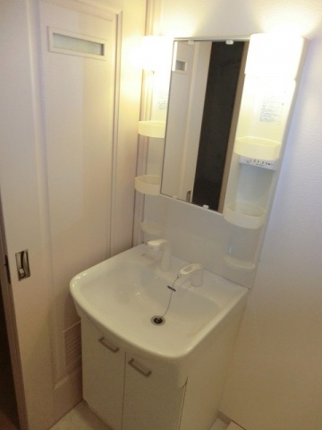 洗面設備　使いやすい洗面所です※別号室の写真です