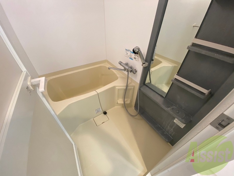 バス・シャワールーム　お風呂です。ゆっくりお風呂につかるのも体に良いですね～