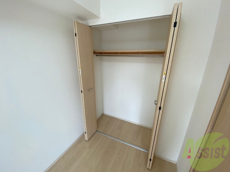 収納　寝室の収納です。部屋がすっきり片付きます。