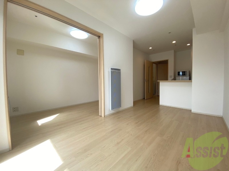 居室・リビング　広くてキレイなお部屋が広がっていて、充実した生活が送れそう。