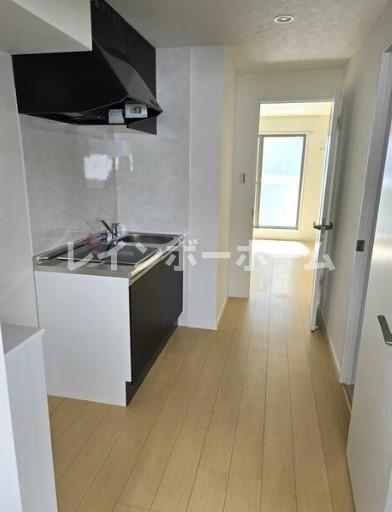 キッチン　※別部屋参考写真