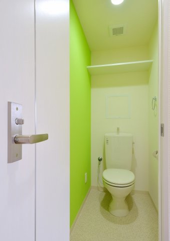トイレ　写真はイメージです。色仕様は現況優先になります。