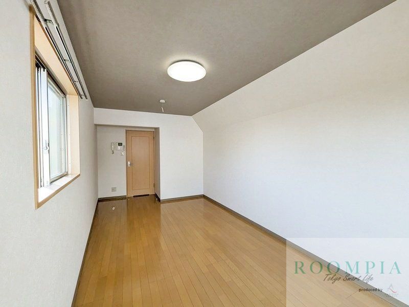 居室・リビング　物件画像