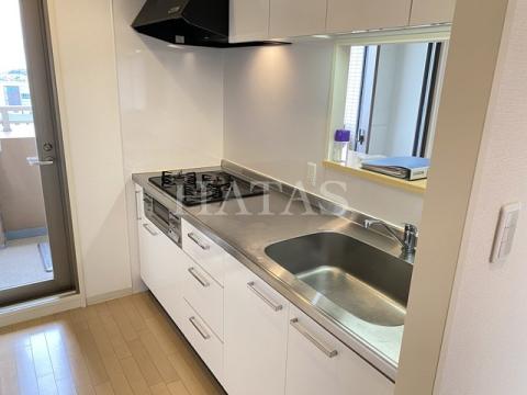 キッチン　同物件別部屋です。