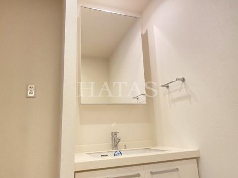 洗面設備　同物件別部屋です。