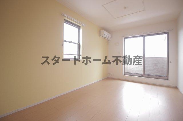 居室・リビング　おしゃれな居間です