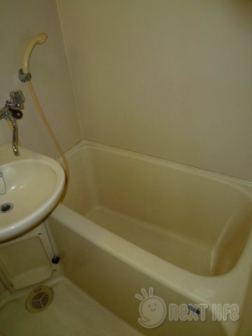 バス・シャワールーム　ハイツエフケー相模大野の風呂