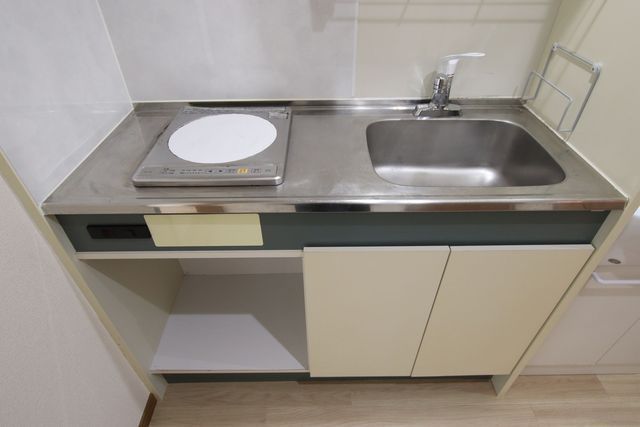 キッチン　ＩＨ１口備え付け