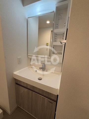 洗面設備　Metrosa谷町六丁目South　独立洗面台