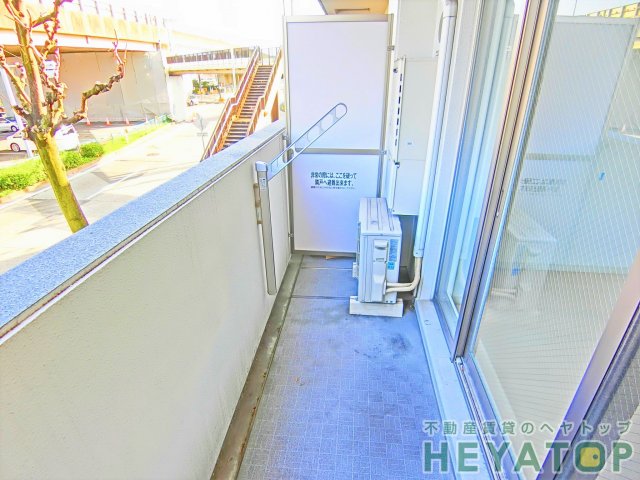 バルコニー　（同仕様写真）