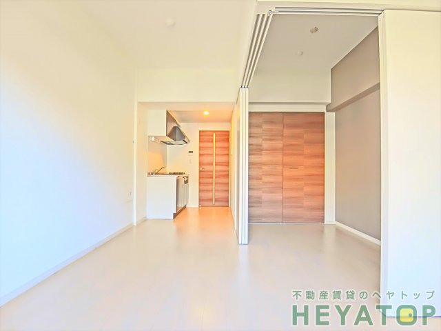 居室・リビング　ＬＤＫ８帖（同仕様写真）