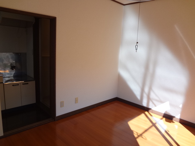 その他　明るい採光です。