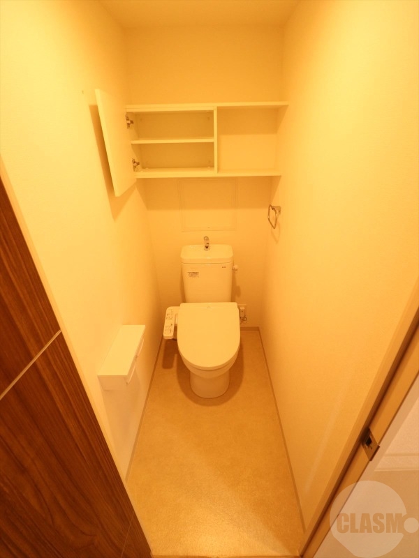 トイレ　温水洗浄便座