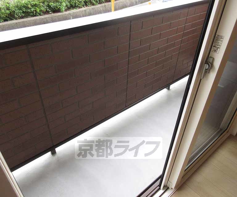 バルコニー　日当たり良好