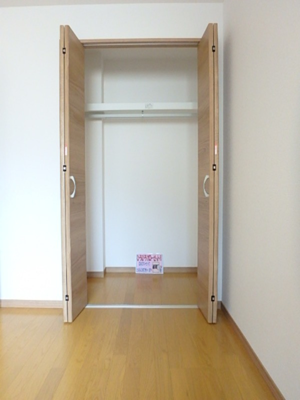 収納　図面と現状に相違がある場合には現状を優先