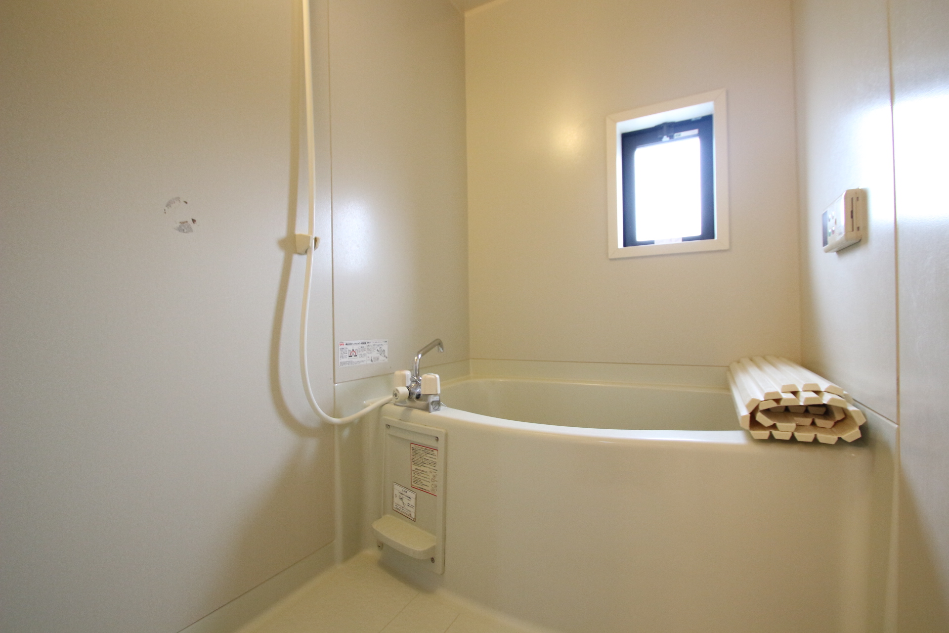 バス・シャワールーム　同施工会社同シリーズ別物件