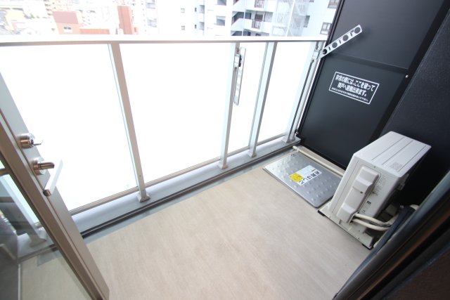 バルコニー　※他のお部屋の参考写真です