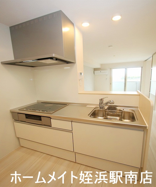 キッチン　★IH３口グリル付きカウンターキッチン★