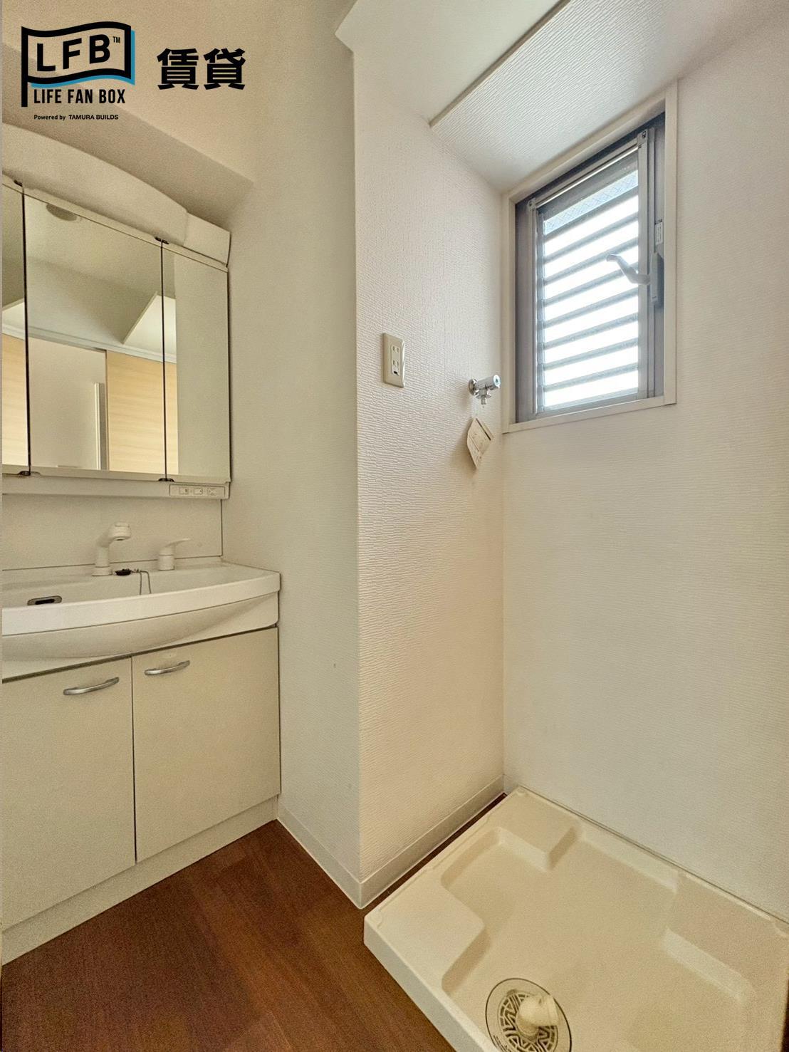 洗面設備　※画像は別部屋。現況優先です。