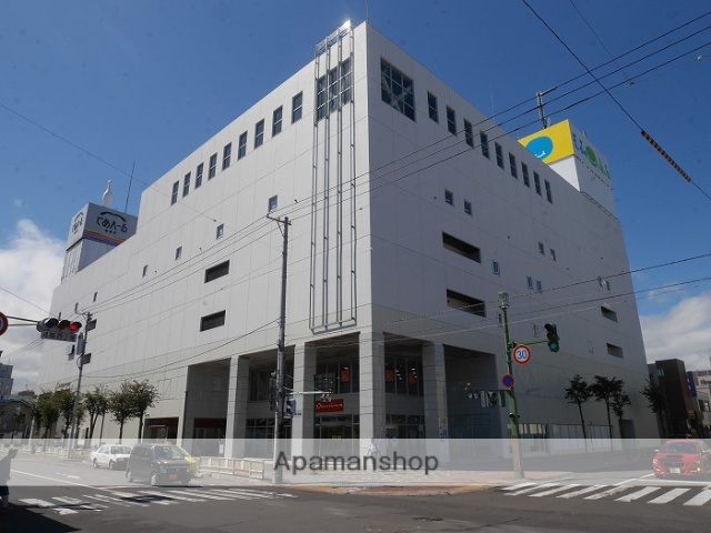 スーパー　であえーる岩見沢（スーパー）まで442m