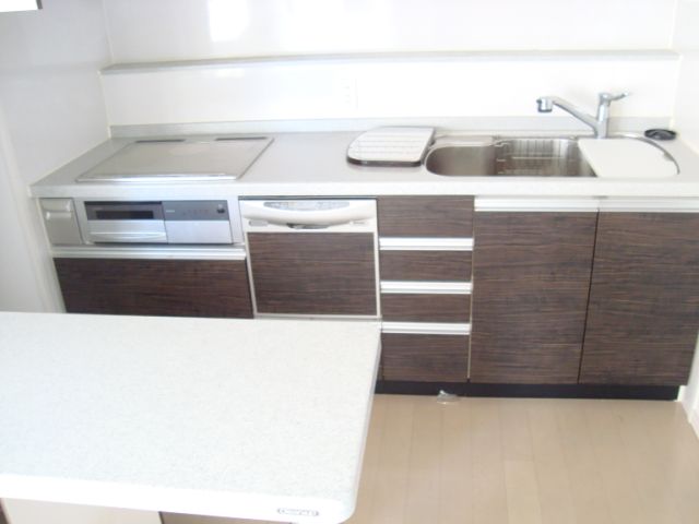 キッチン　システムキッチン
