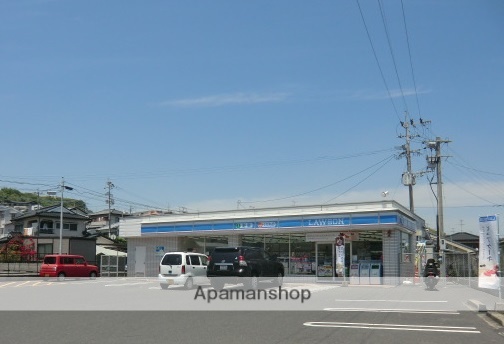 コンビニ　ローソン鹿児島下福元店（コンビニ）まで438m