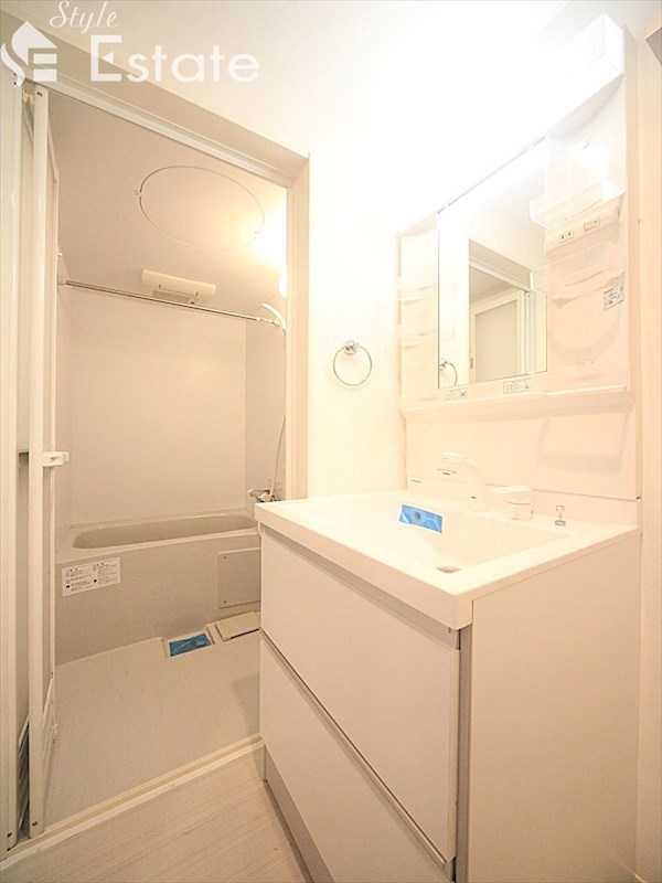 洗面設備　独立洗面台