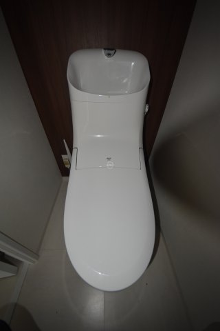 トイレ　ジャルディーノ関目　温水洗浄便座