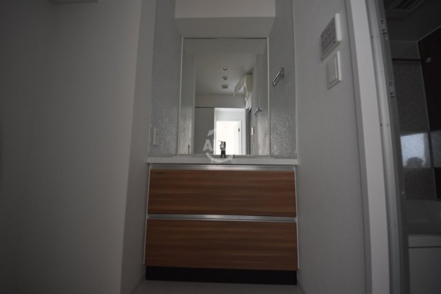 洗面設備　ジャルディーノ関目　独立洗面台