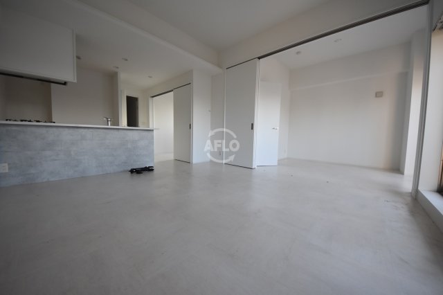 居室・リビング　ジャルディーノ関目　リビング