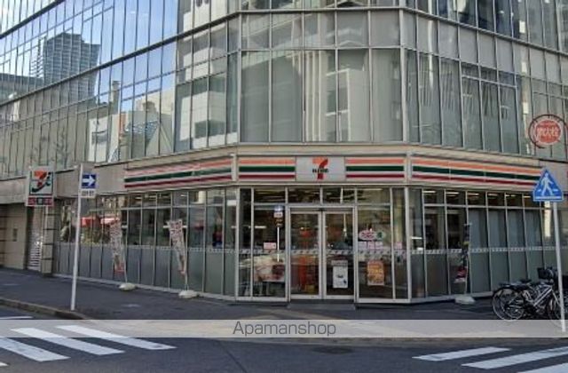 コンビニ　セブンイレブン（コンビニ）まで432m