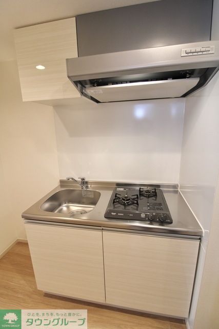 キッチン　同施工会社同タイプ　の別建物写真になります。