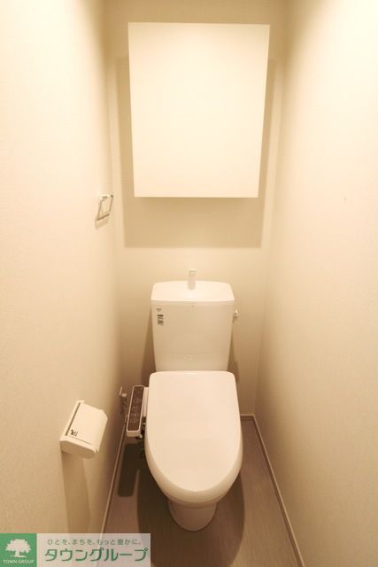 トイレ　同施工会社同タイプ　の別建物写真になります。