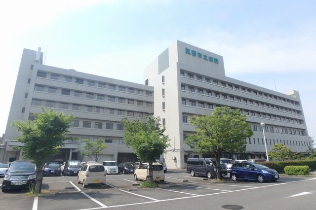 病院　箕面市立病院（病院）まで559m