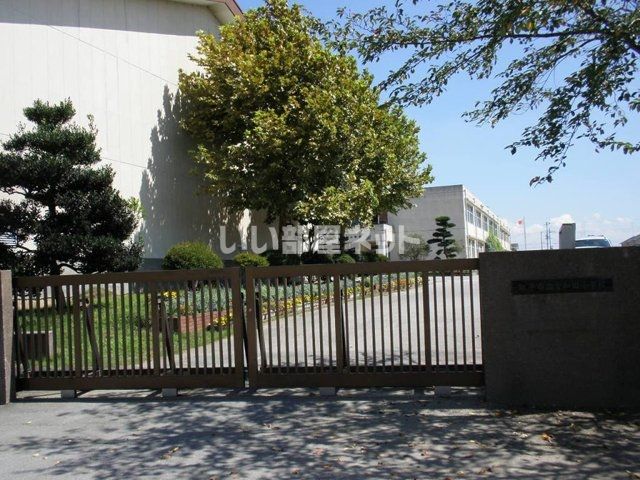 小学校　宮和田小学校（小学校）まで723m