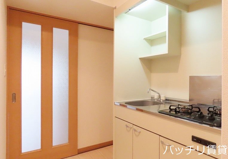 キッチン　画像は別号室イメージの為、現況を優先いたします。
