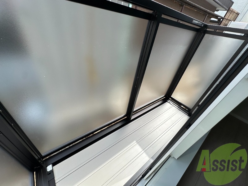 バルコニー　バルコニーには洗濯物を干すスペースがあります。