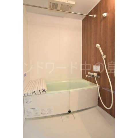 バス・シャワールーム　詳細は、ウィンドワード中の島店までご相談下さい。