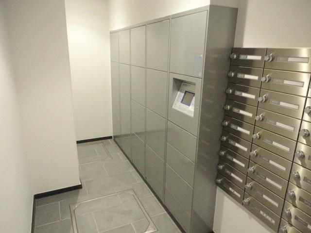 その他　★宅配ボックス★