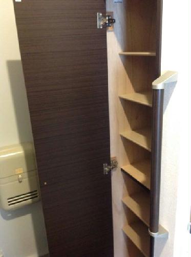 玄関　シューズボックス