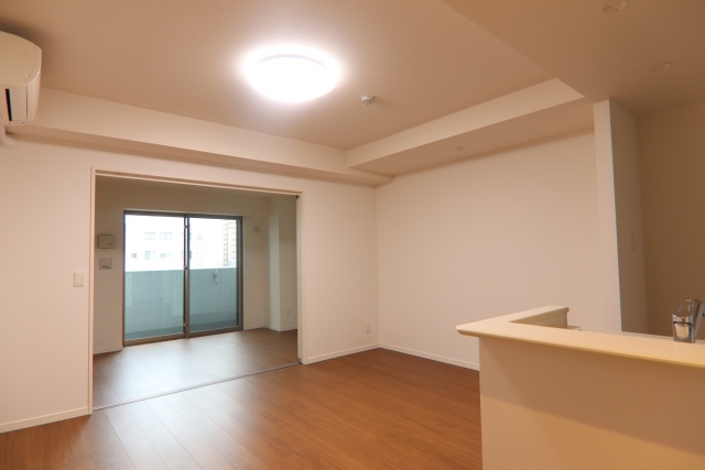 居室・リビング　※別室の参考写真の為、現況優先です。