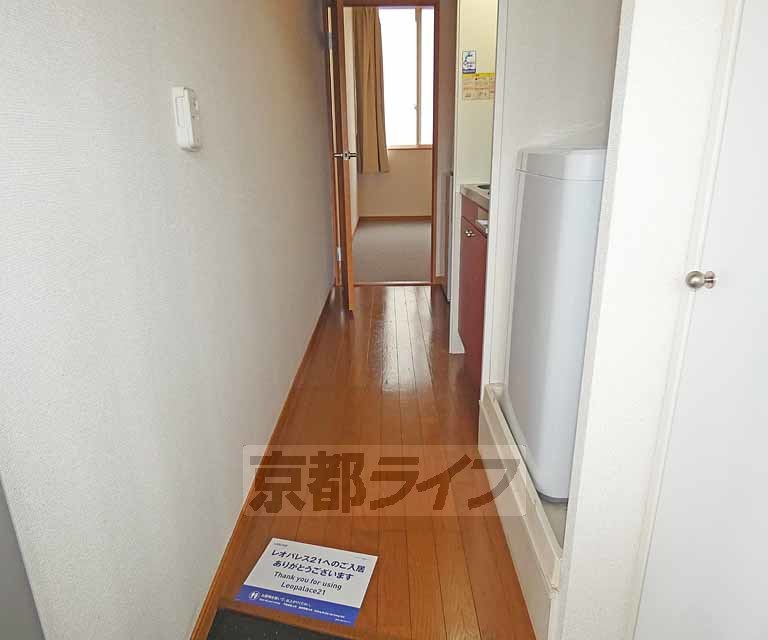 その他部屋・スペース　長い廊下です！