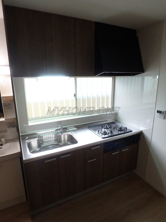 キッチン　システムキッチン