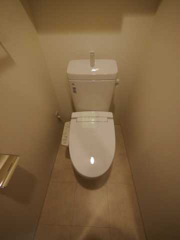 トイレ　市谷仲之町ビューアパートメント