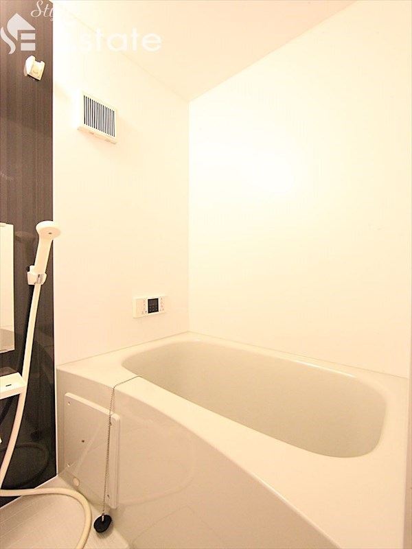 バス・シャワールーム　バスルーム