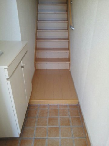 玄関　収納もある玄関です