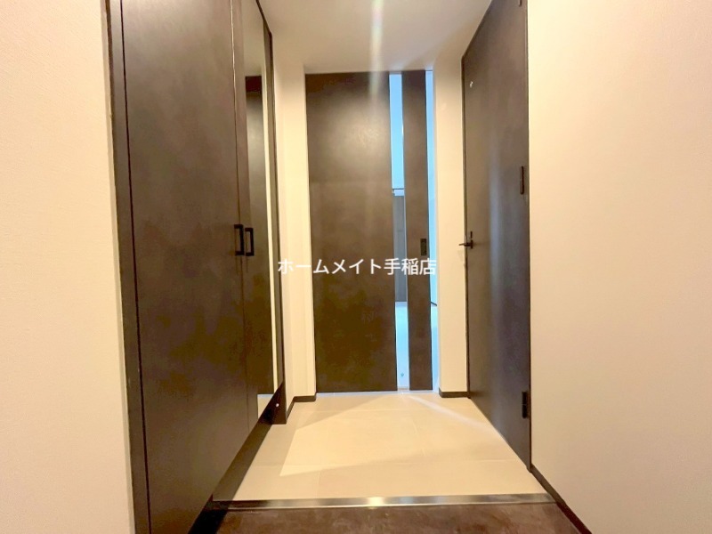 玄関　玄関スペースでございます！