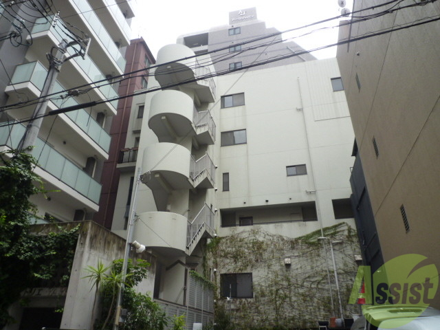 建物外観　落ち着いたお洒落な外観