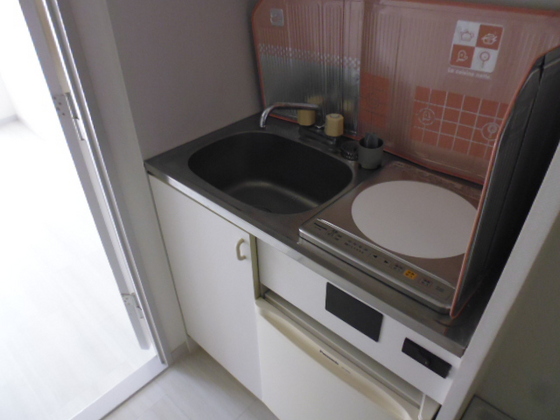 キッチン　※別部屋の写真です